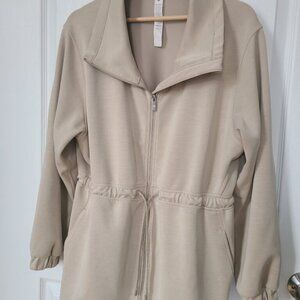 Lululemon softstreme cinch-waist jacket